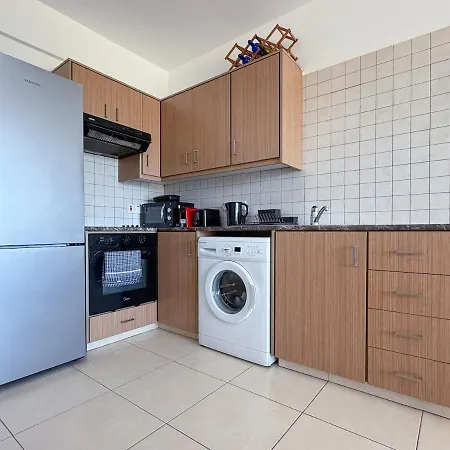 Crystal View Two Bedroom Side Sea View Apartman *