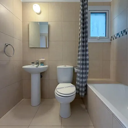 Crystal View Two Bedroom Side Sea View Apartman Paralímni